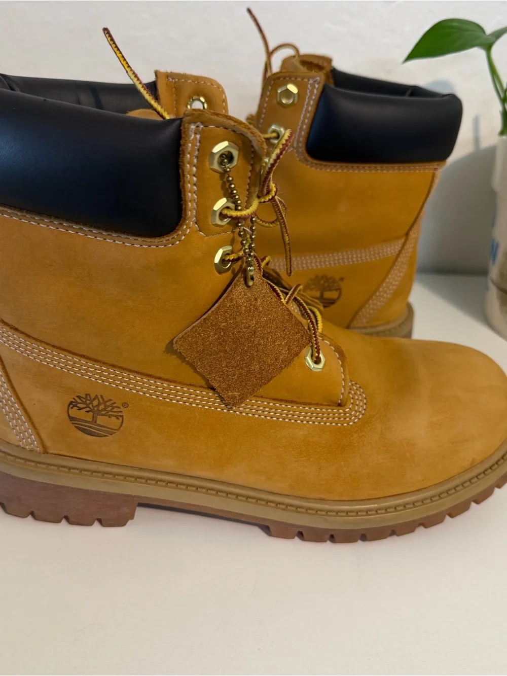 Timberland Shoes 6 Inch Premium Juniors Wheat/Brown Boots Women’s 8 (Men’s 6.5)